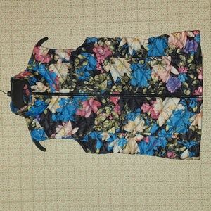 NORTH FACE PUFFER VEST